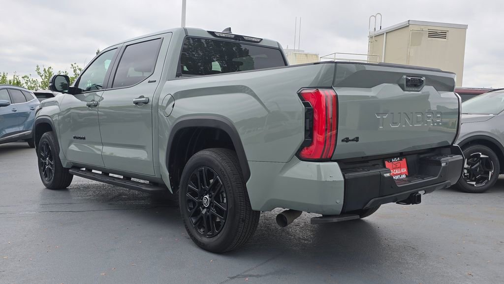 Used 2024 Toyota Tundra Limited AWD/4WD image 5