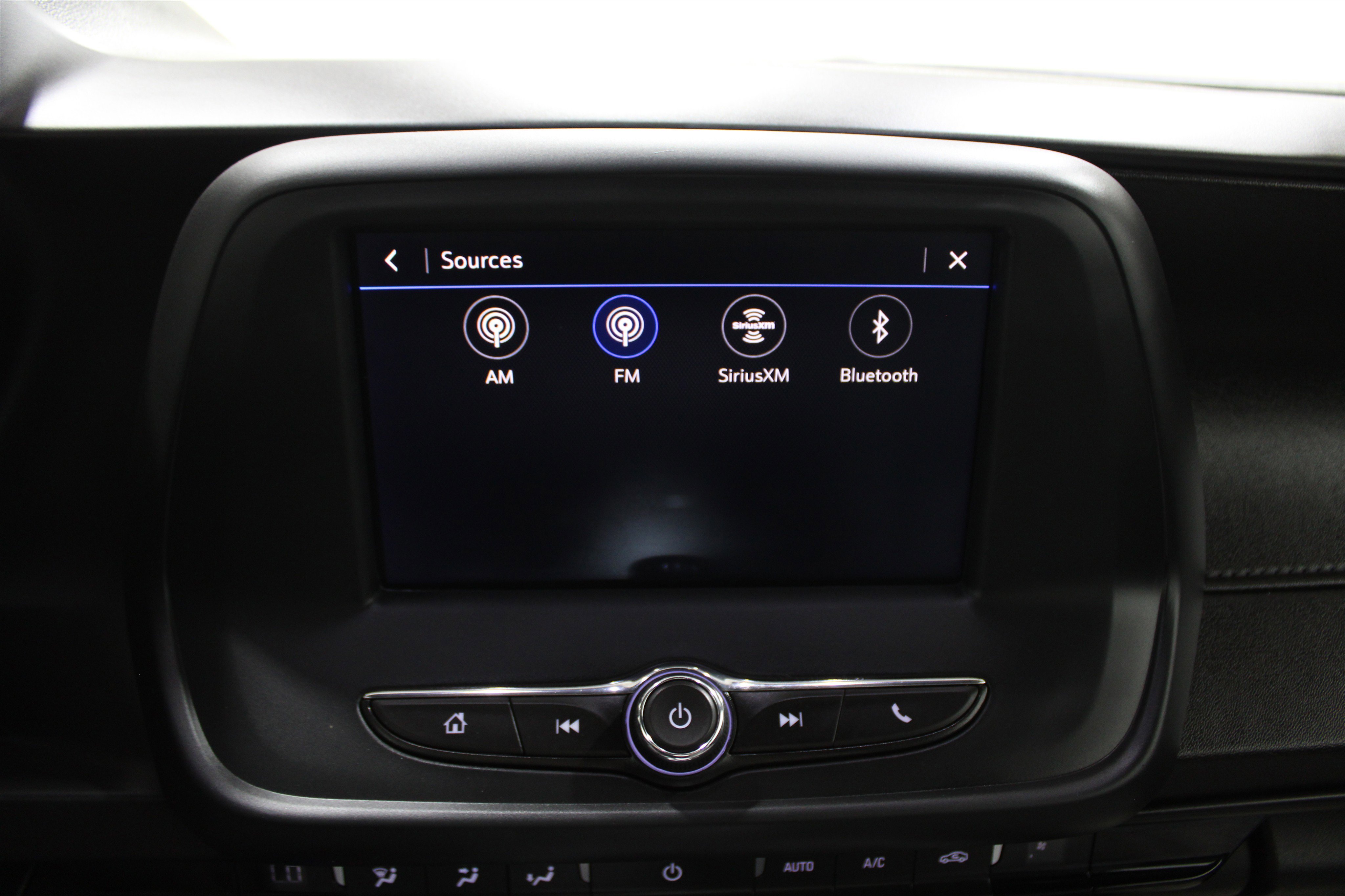 Used 2023 Chevrolet Camaro LT image 15