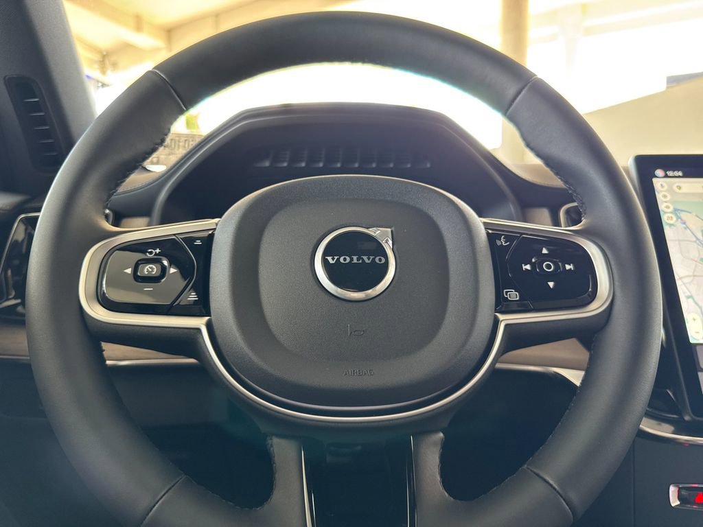 New 2026 Volvo XC90 B6 Plus w/ Protection Package Premier image 24