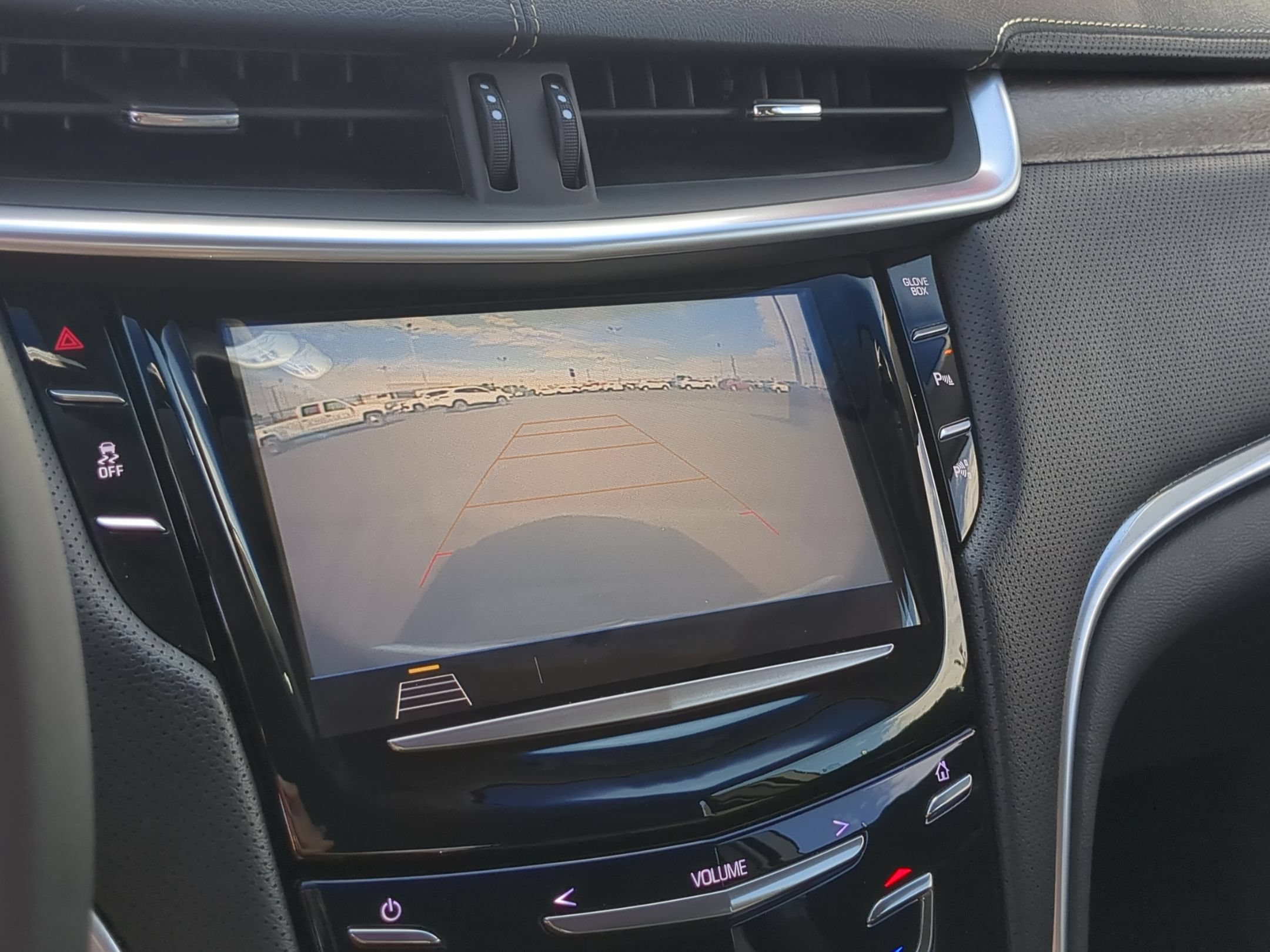 Certified 2018 Cadillac XTS Luxury FWD image 13