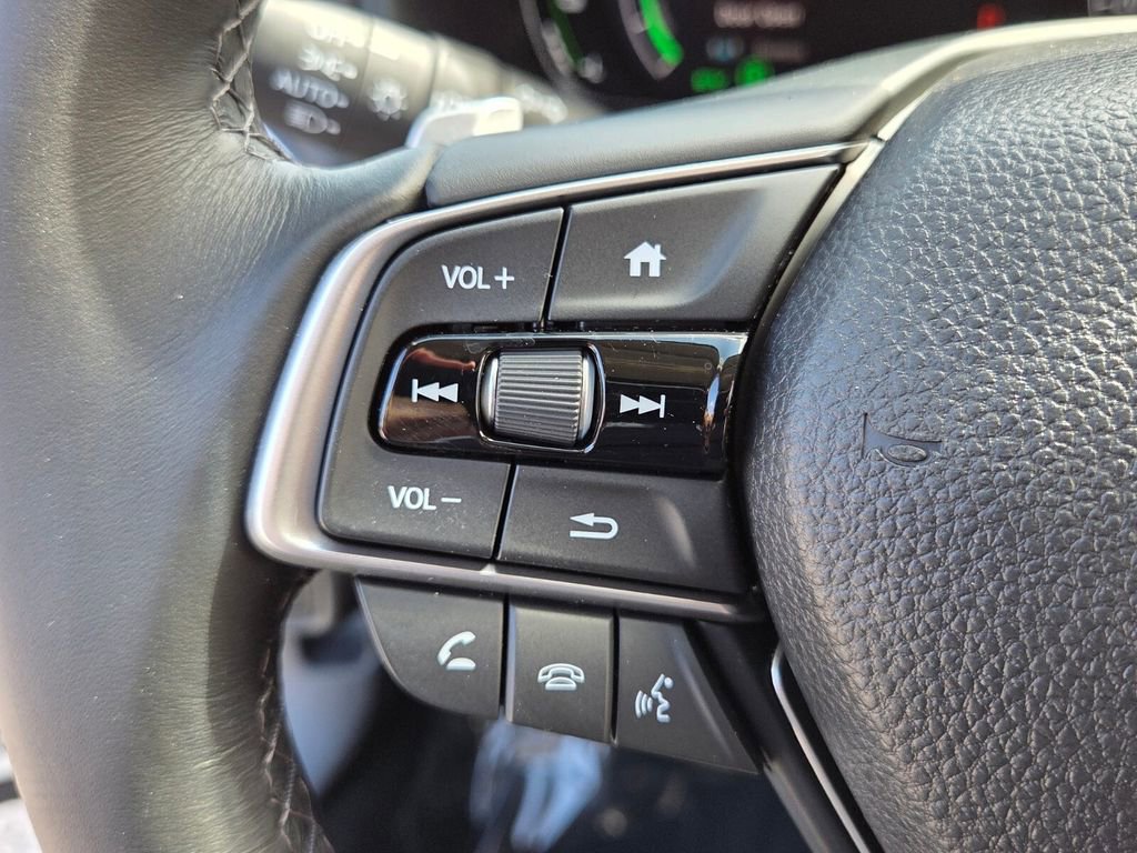 Certified 2018 Honda Accord Touring image 24