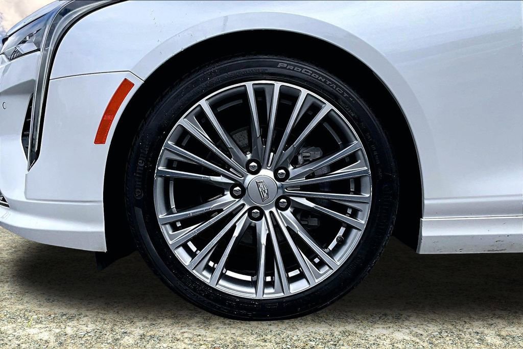 Used 2021 Cadillac CT4 Premium Luxury RWD image 33