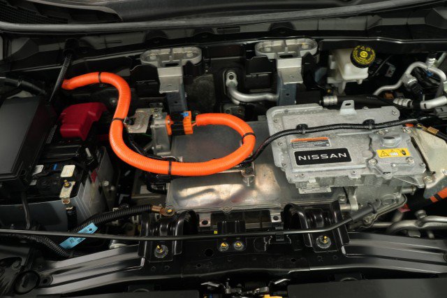 Used 2023 Nissan Ariya AWD image 50