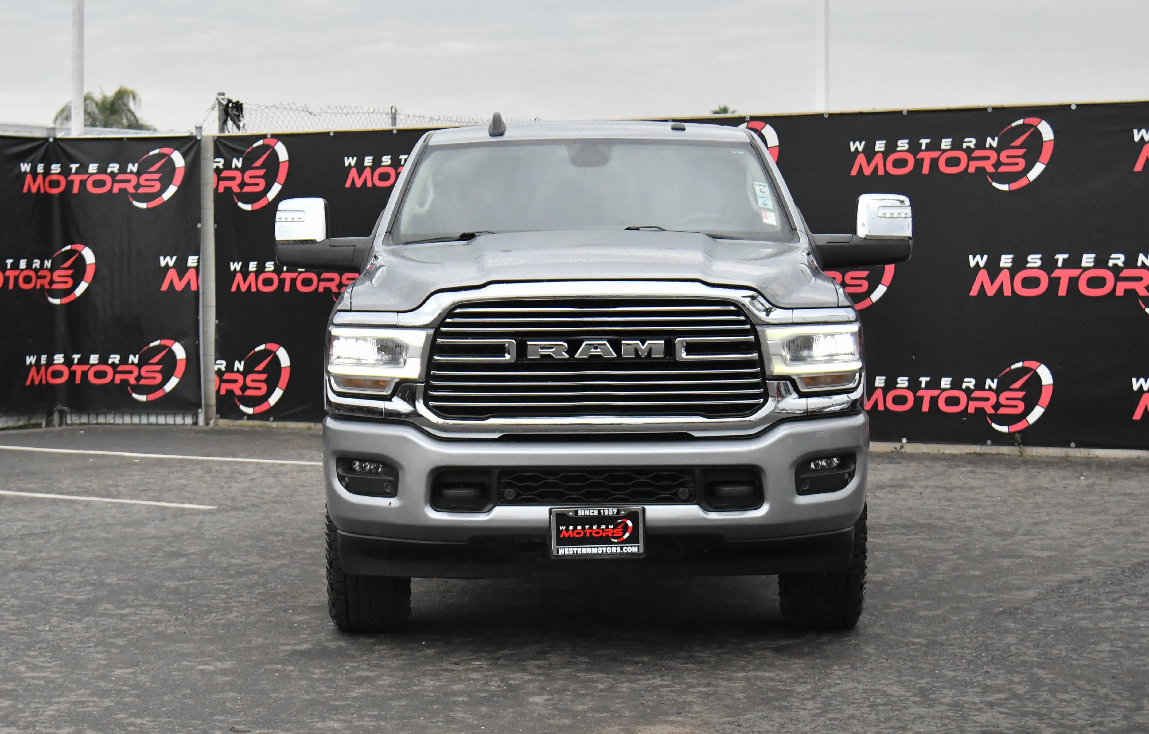 Used 2024 RAM 2500 Laramie image 2