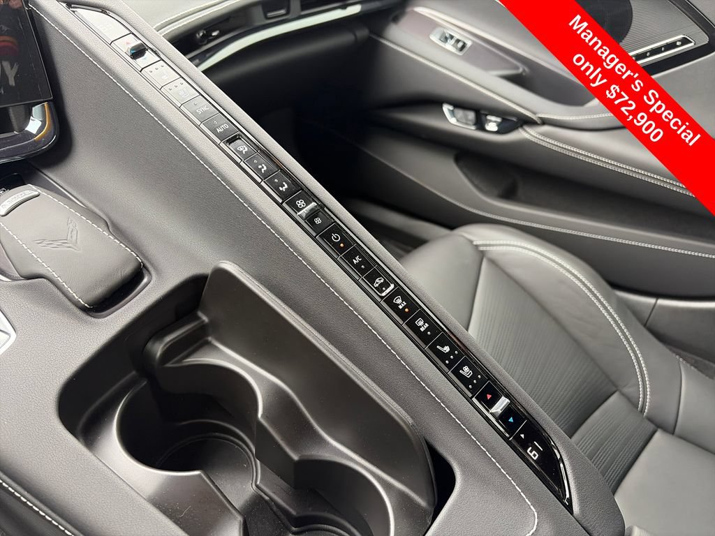 Used 2025 Chevrolet Corvette Stingray Preferred Cpe w/ Stealth Interior Trim Package RWD image 20