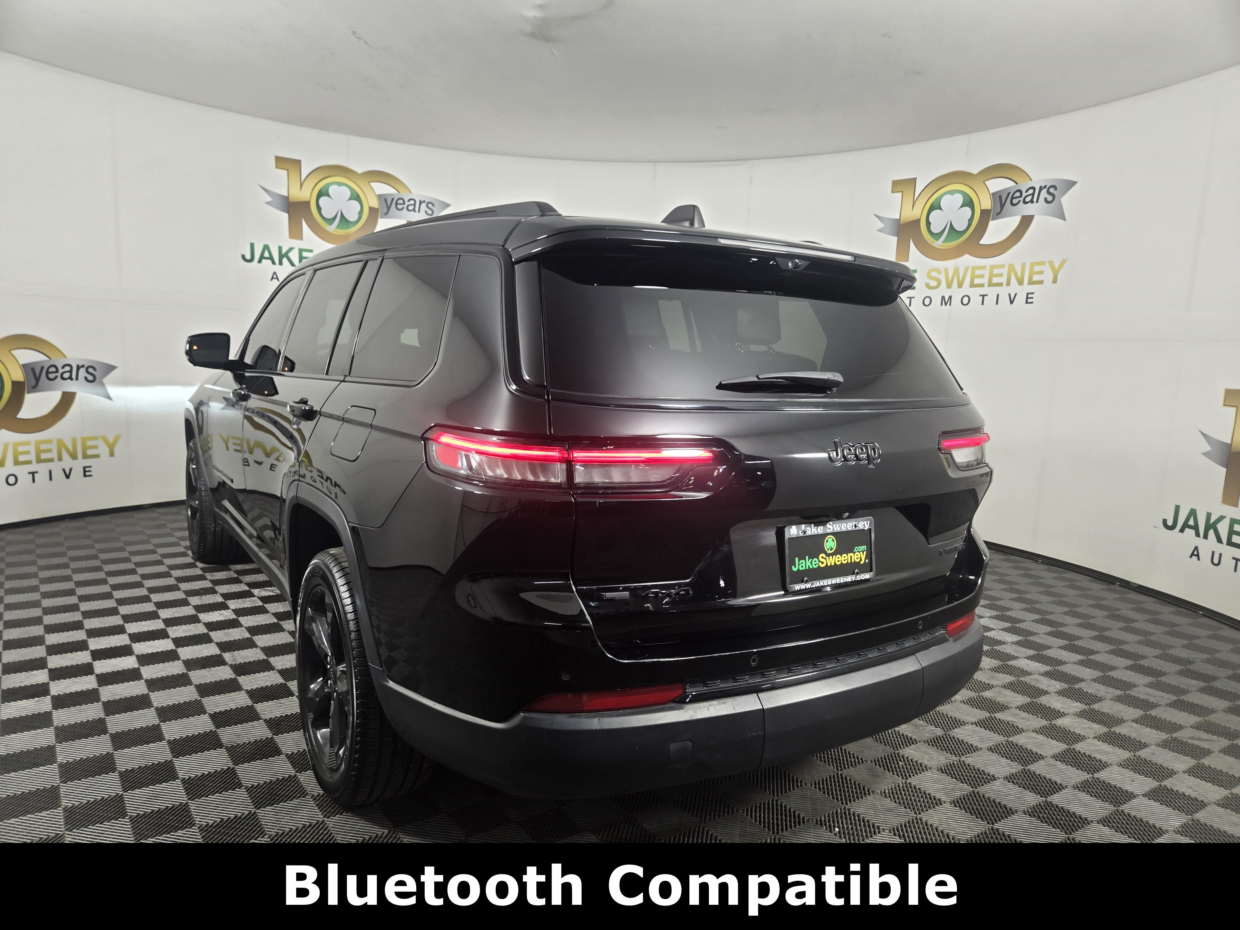 Certified 2023 Jeep Grand Cherokee L Limited w/ Luxury Tech Group II image 7