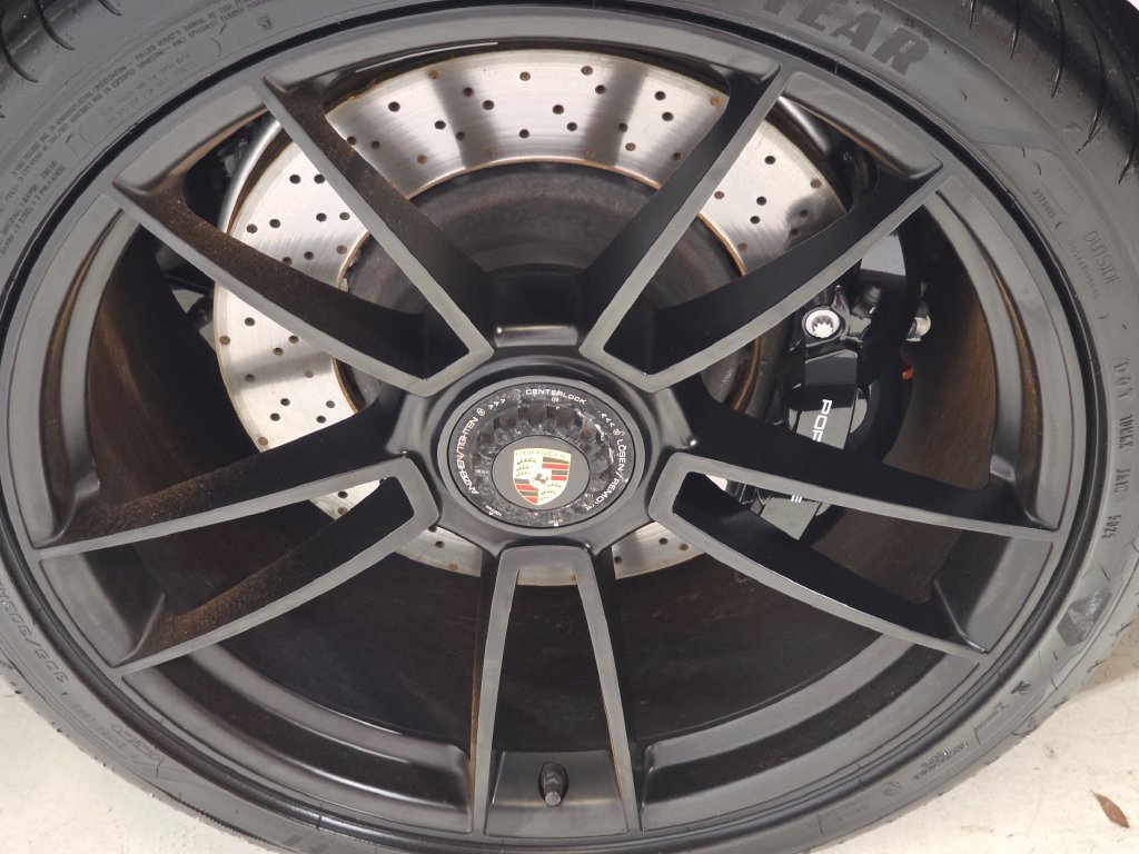 Certified 2023 Porsche 911 Carrera GTS RWD image 12
