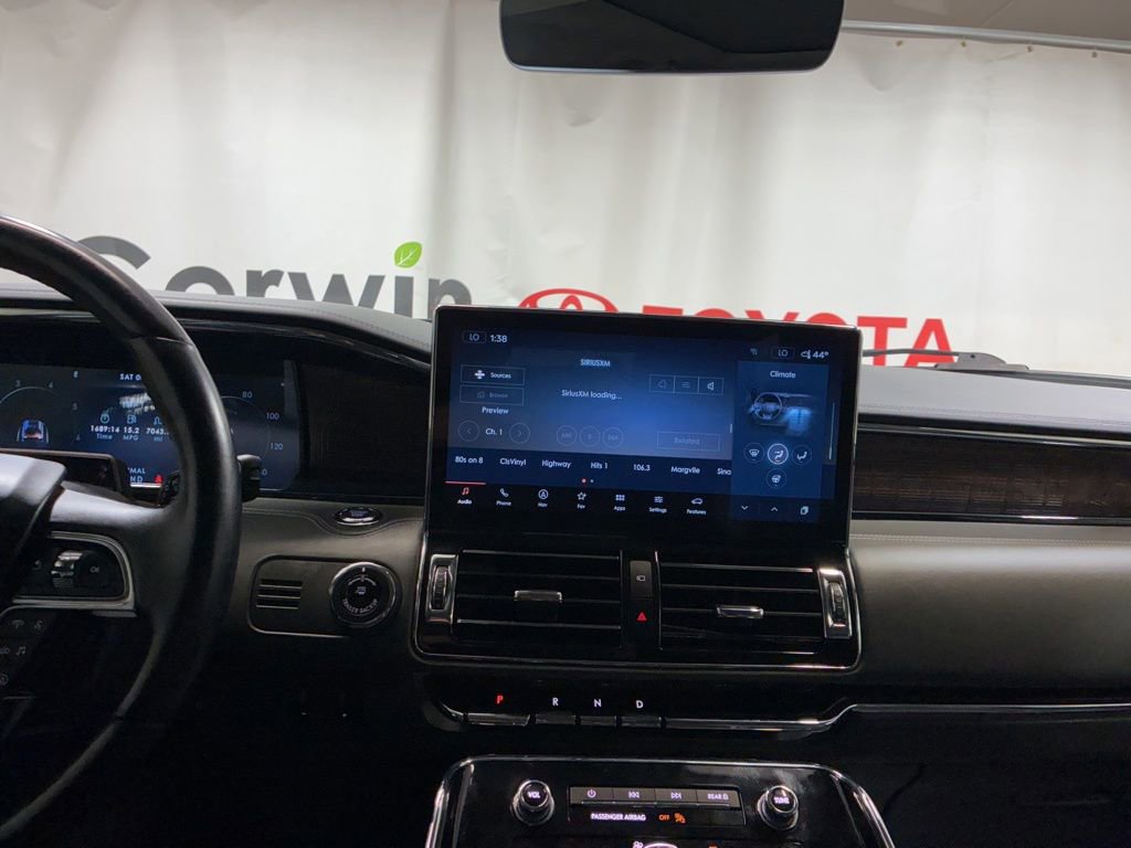 Used 2023 Lincoln Navigator L Black Label AWD/4WD image 31