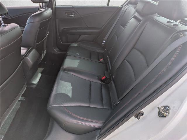 Used 2017 Honda Accord Sport Special Edition image 18