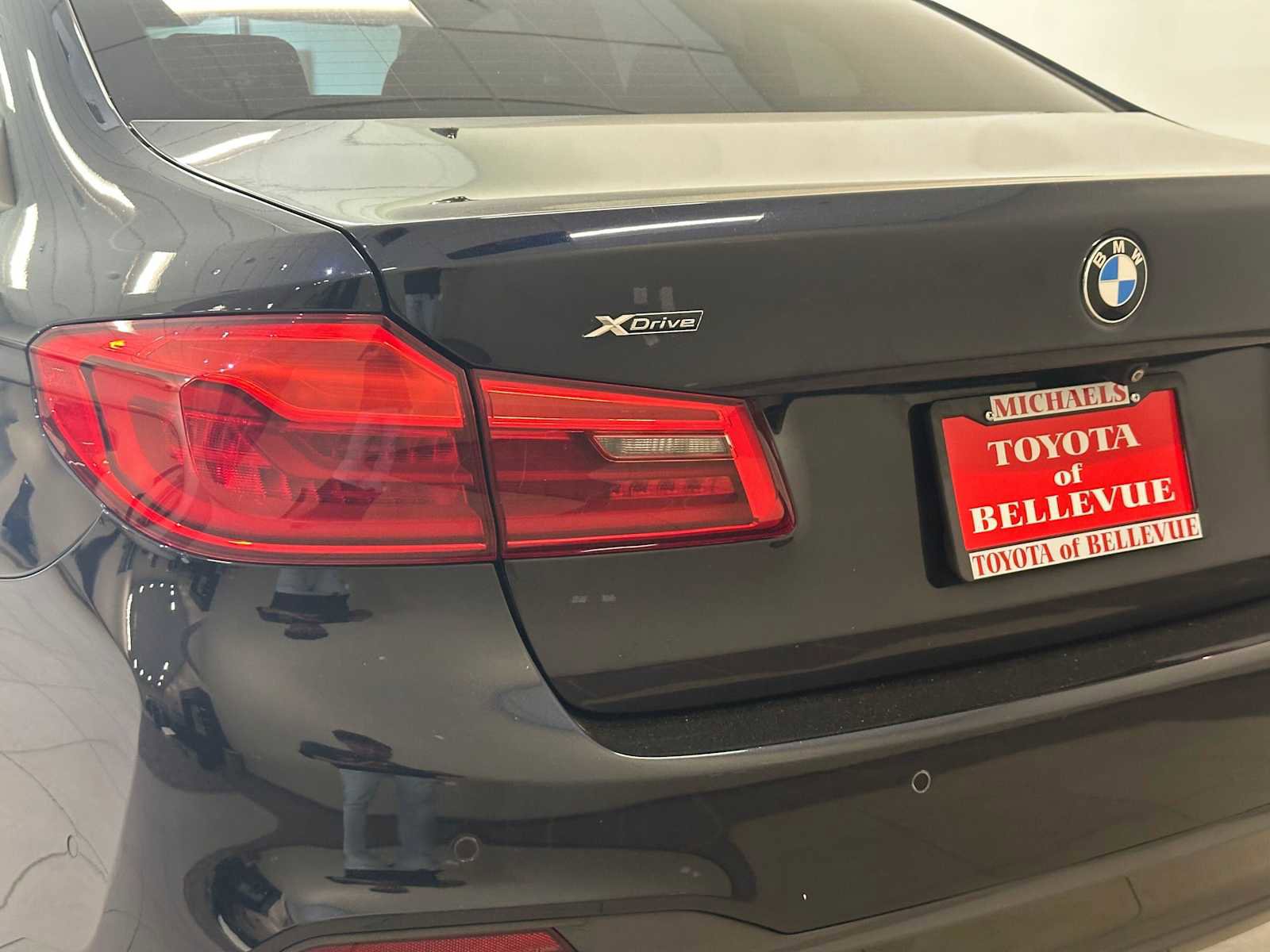 Used 2017 BMW 540i xDrive AWD/4WD image 7