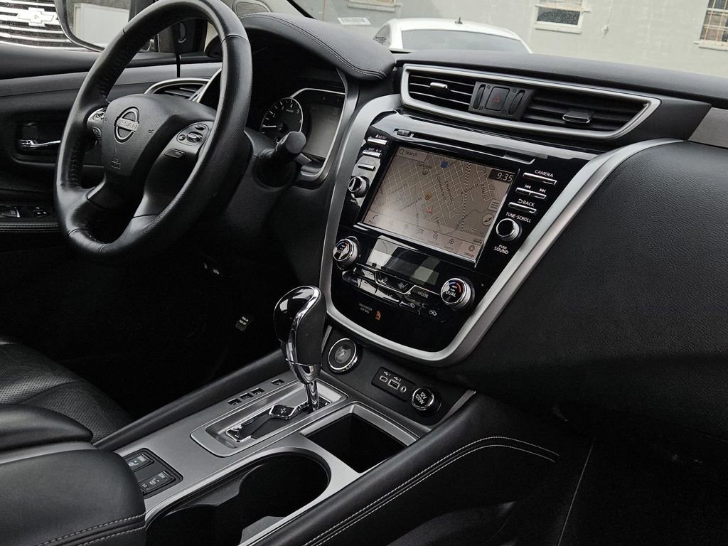 Used 2023 Nissan Murano SL image 30