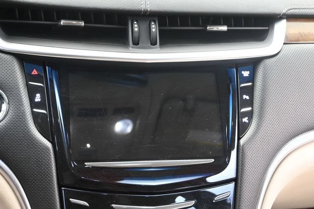 Used 2018 Cadillac XTS Luxury FWD image 24