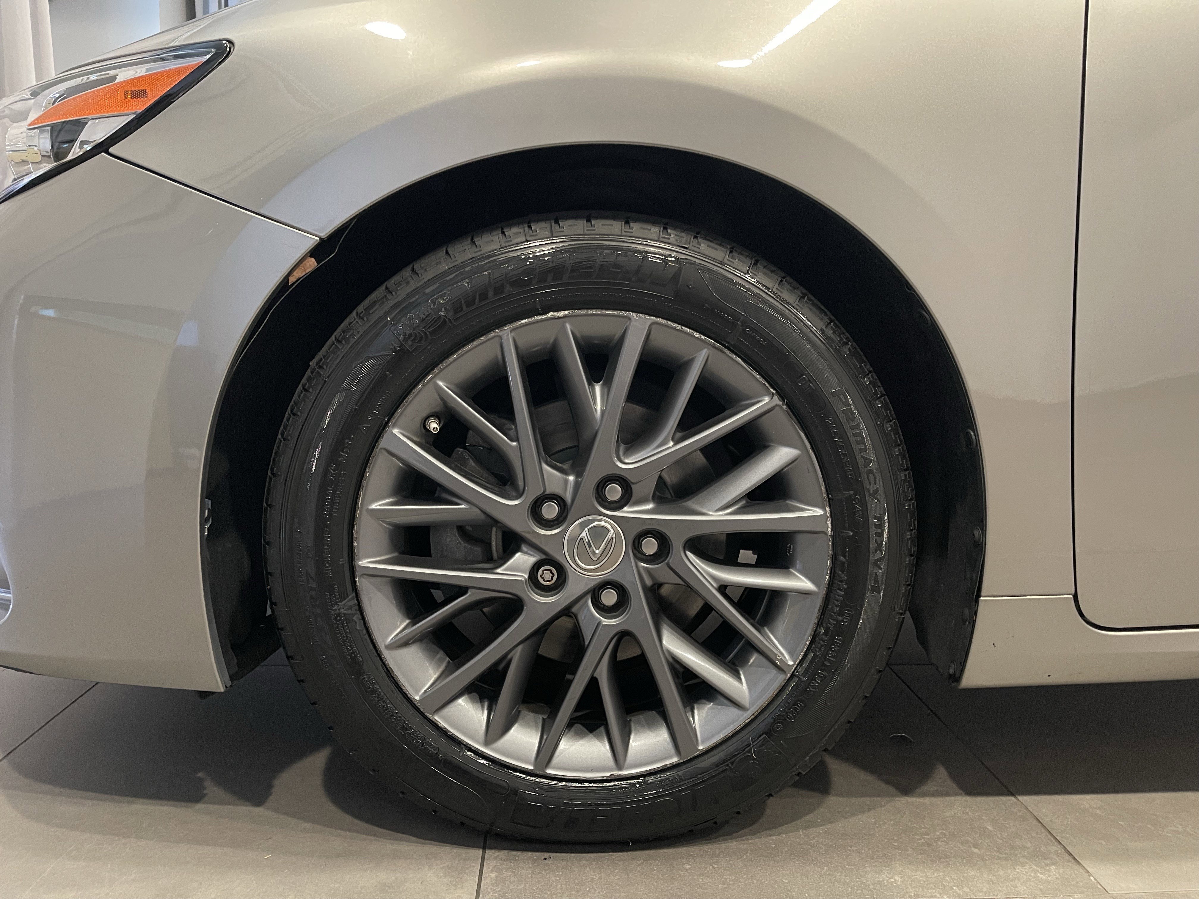 Used 2018 Lexus ES 350 w/ Premier Package FWD image 7