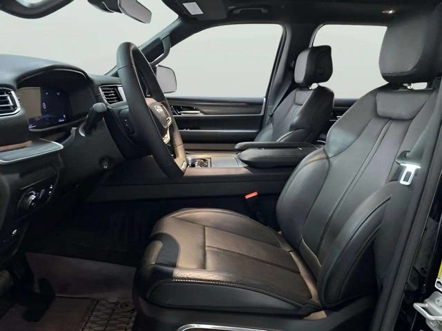 Used 2024 Jeep Wagoneer Series II w/ Premium Group I AWD/4WD image 64