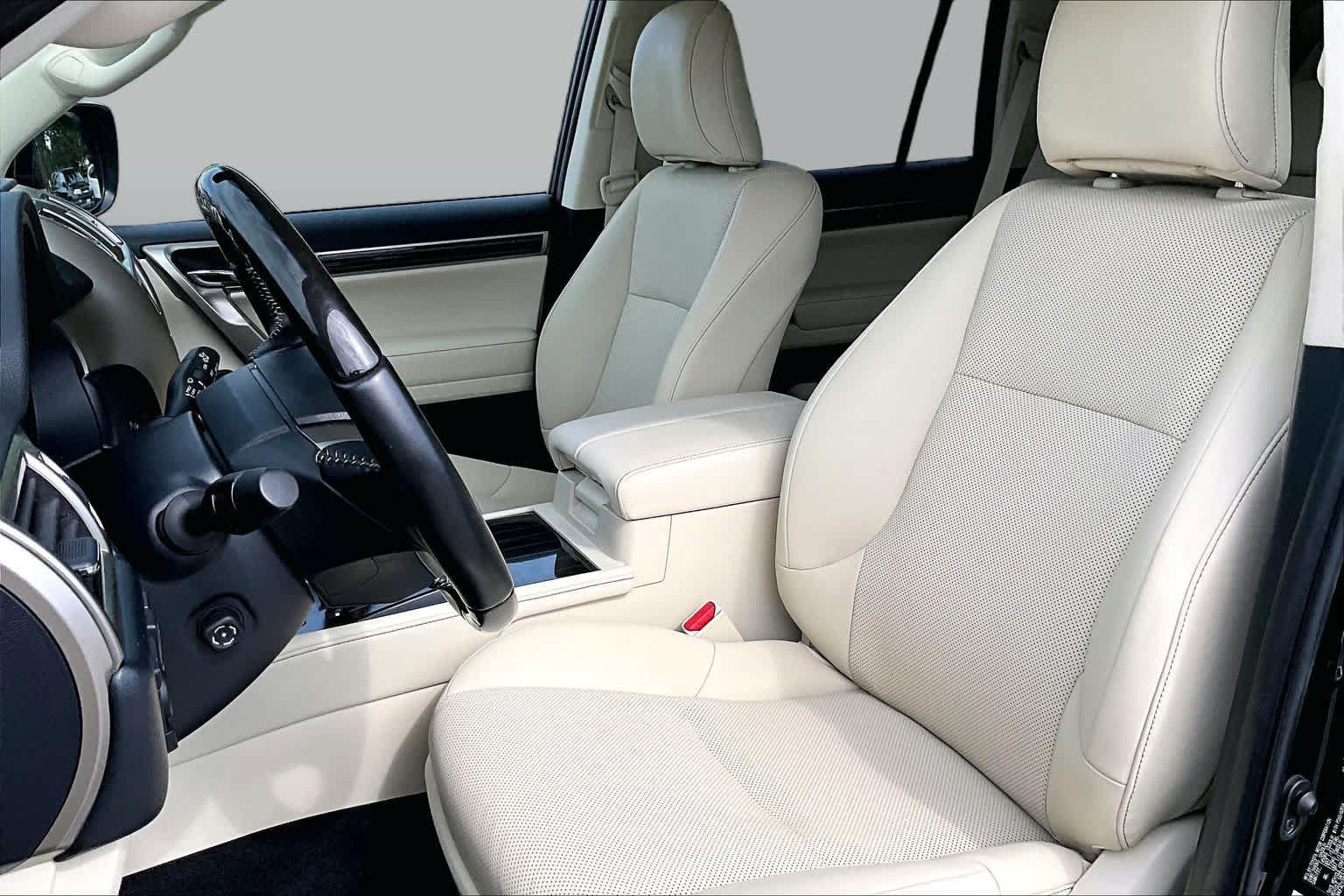 Used 2021 Lexus GX 460 Premium w/ Premium Package AWD/4WD image 8