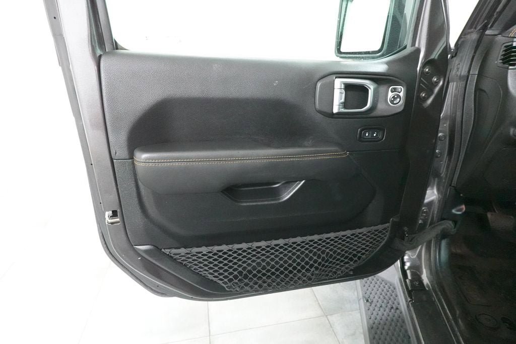 Used 2021 Jeep Wrangler Unlimited Sahara AWD/4WD image 22
