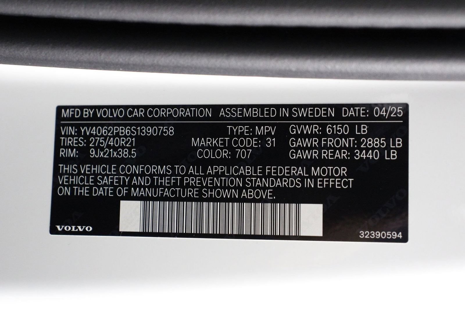 New 2025 Volvo XC90 B6 Plus AWD/4WD image 17