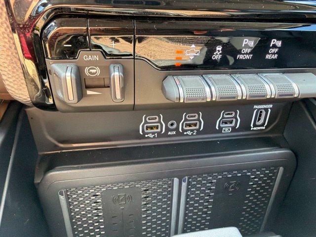 Used 2026 RAM 1500 Limited AWD/4WD image 23