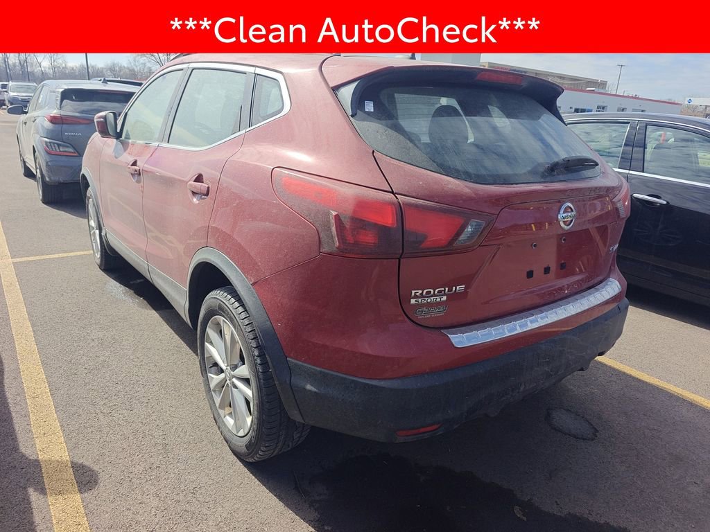 Used 2018 Nissan Rogue Sport SV w/ SV All-Weather Package image 4