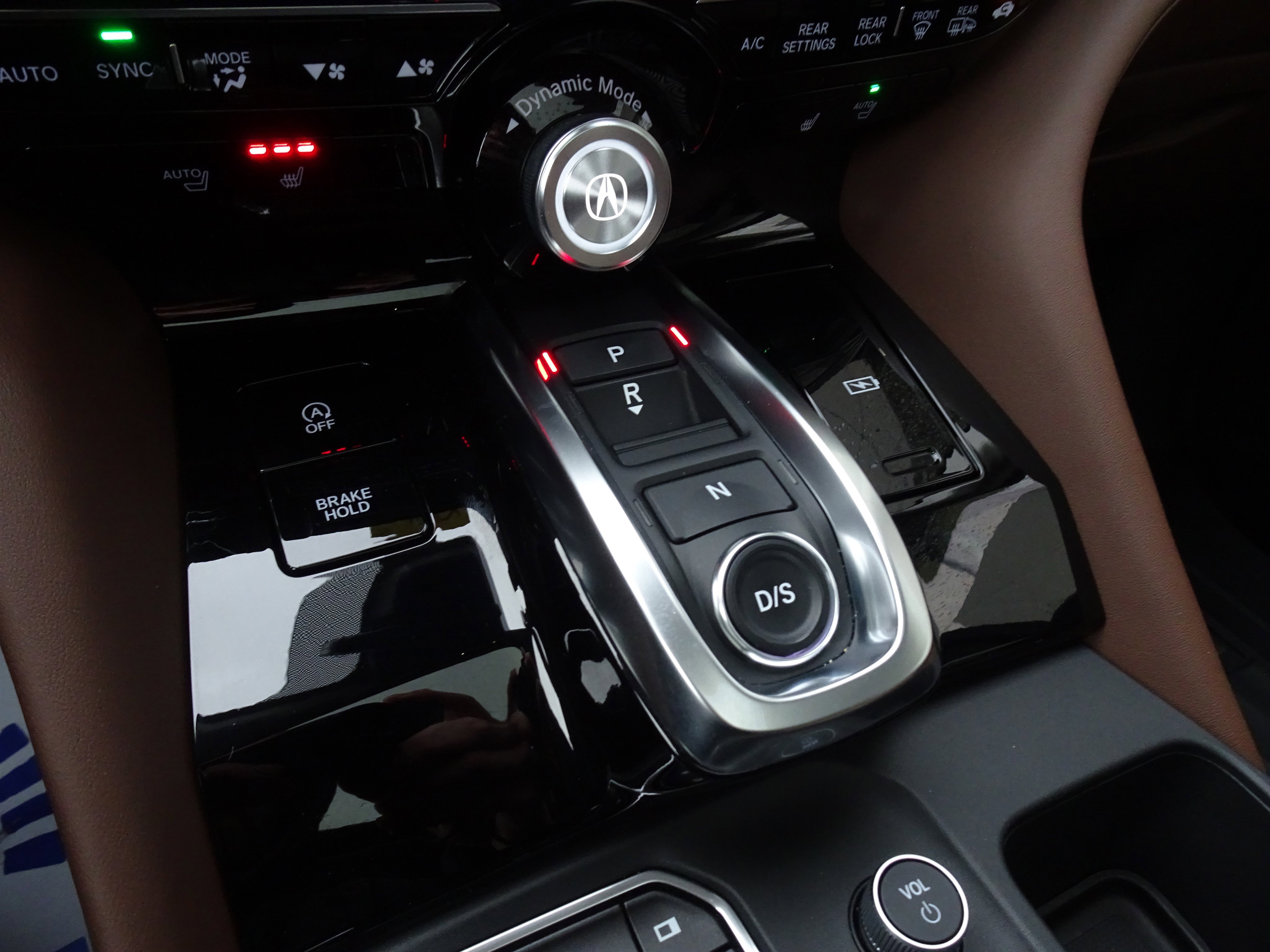 Used 2022 Acura MDX SH-AWD w/ Technology Package image 19