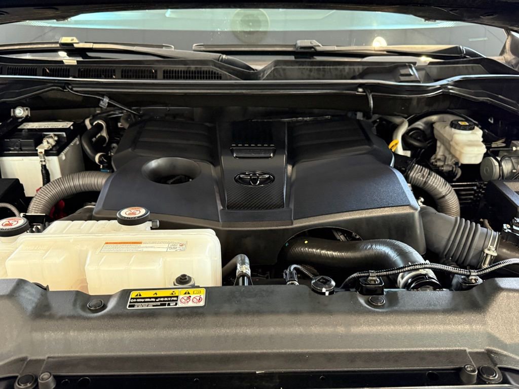 Used 2023 Toyota Tundra SR5 AWD/4WD image 32