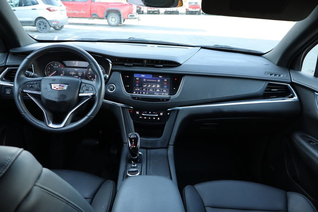 Used 2024 Cadillac XT6 Luxury w/ LPO, Floor Liner Package AWD/4WD image 18