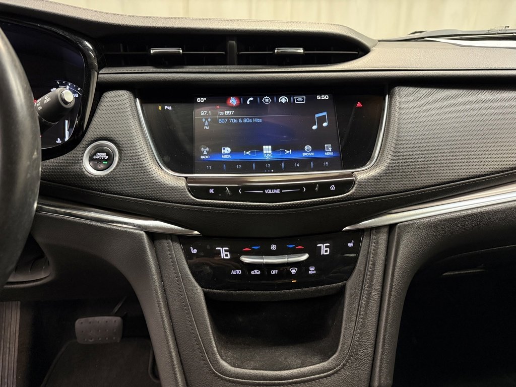 Used 2017 Cadillac XT5 Luxury image 30