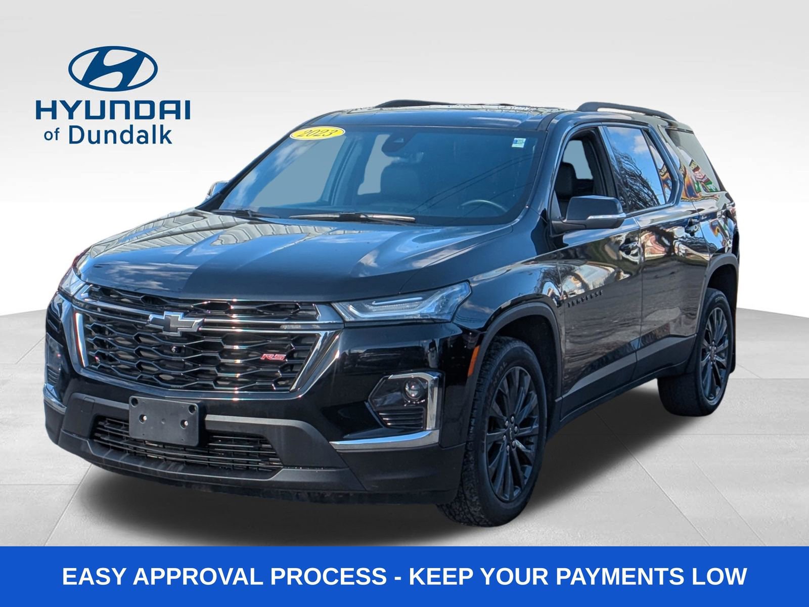 Used 2023 Chevrolet Traverse RS