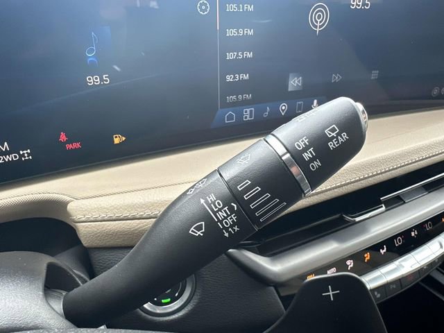 Certified 2024 Cadillac XT4 Luxury w/ Cold Weather Package AWD/4WD image 44