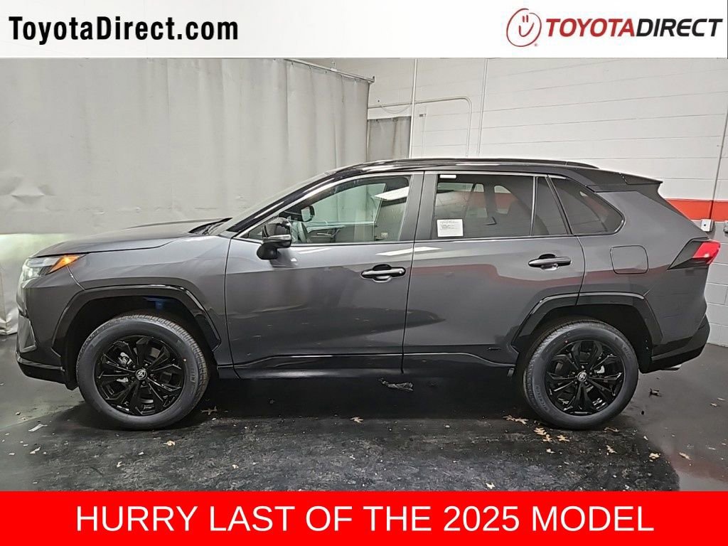 New 2025 Toyota RAV4 XSE image 4