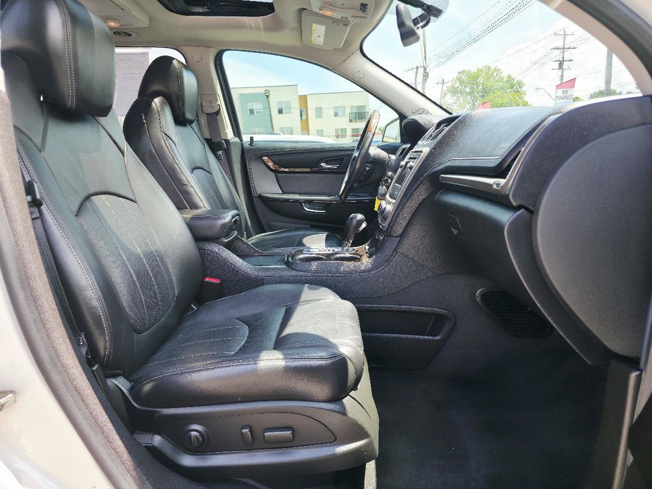 Used 2013 GMC Acadia Denali AWD/4WD image 20
