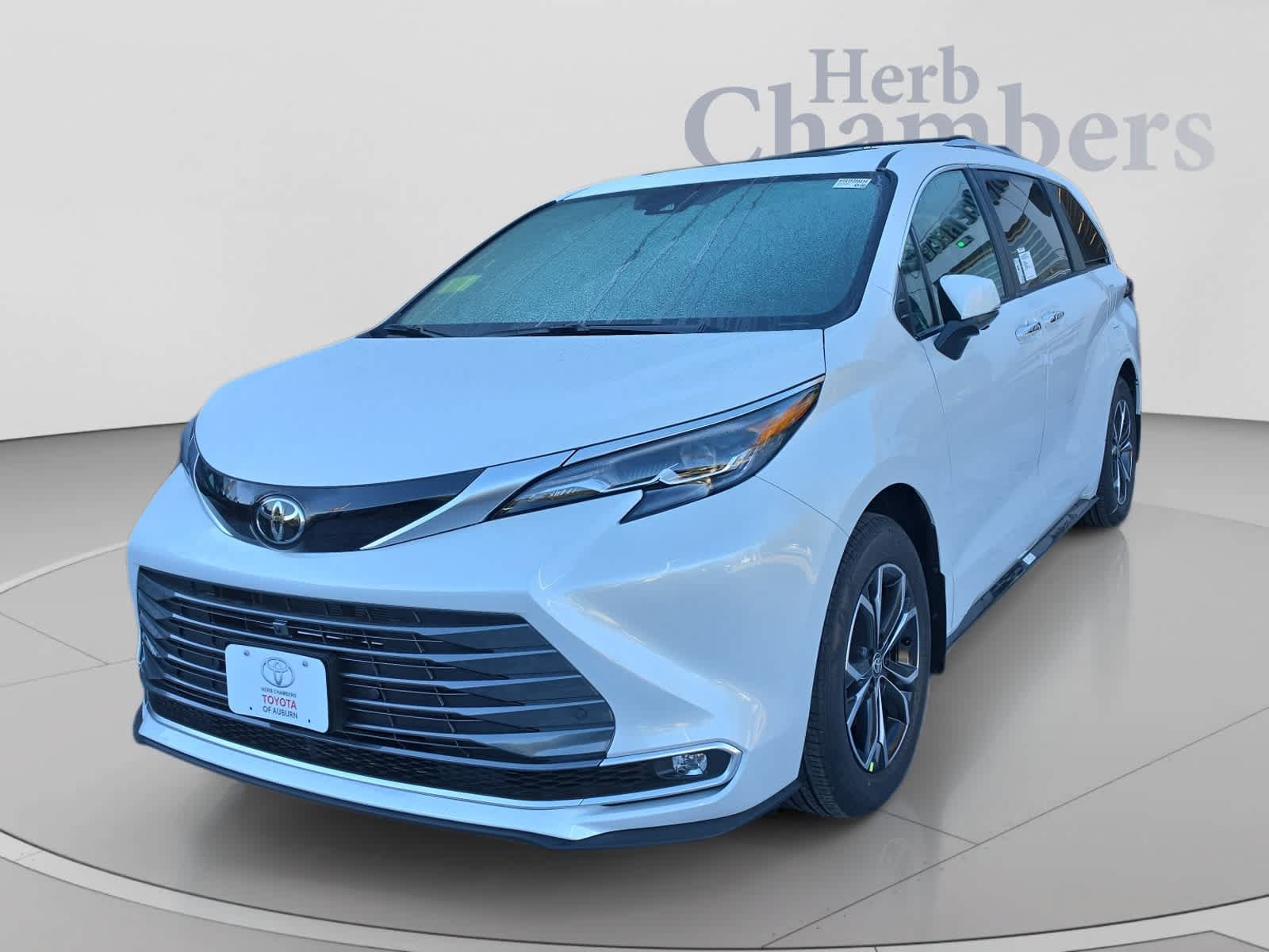 New 2026 Toyota Sienna Platinum AWD/4WD image 11