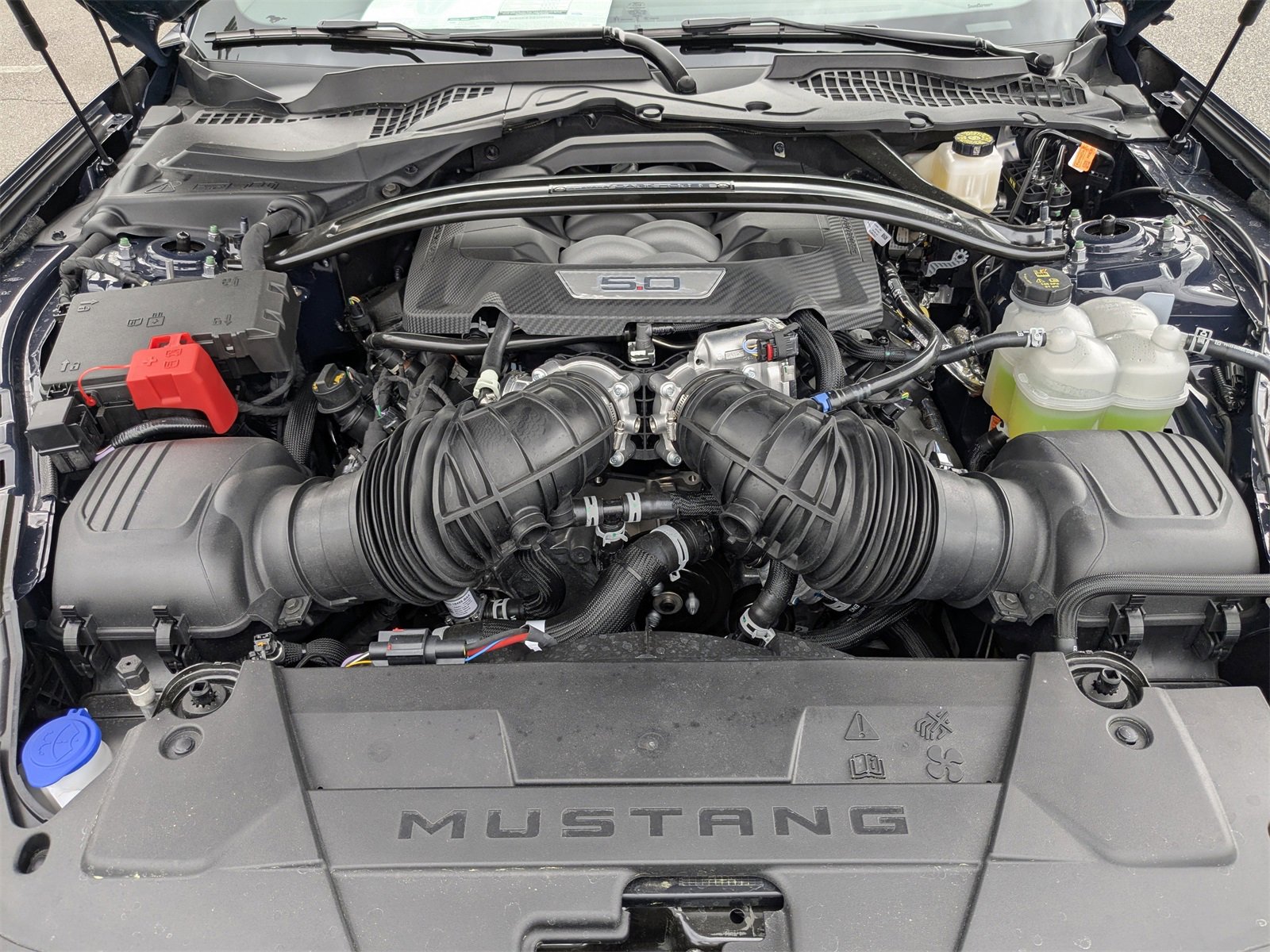 New 2025 Ford Mustang Dark Horse image 21