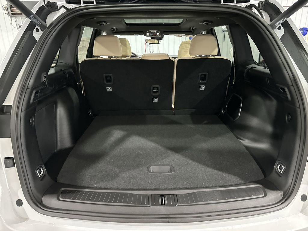 New 2024 Jeep Grand Cherokee Limited 4xe image 24