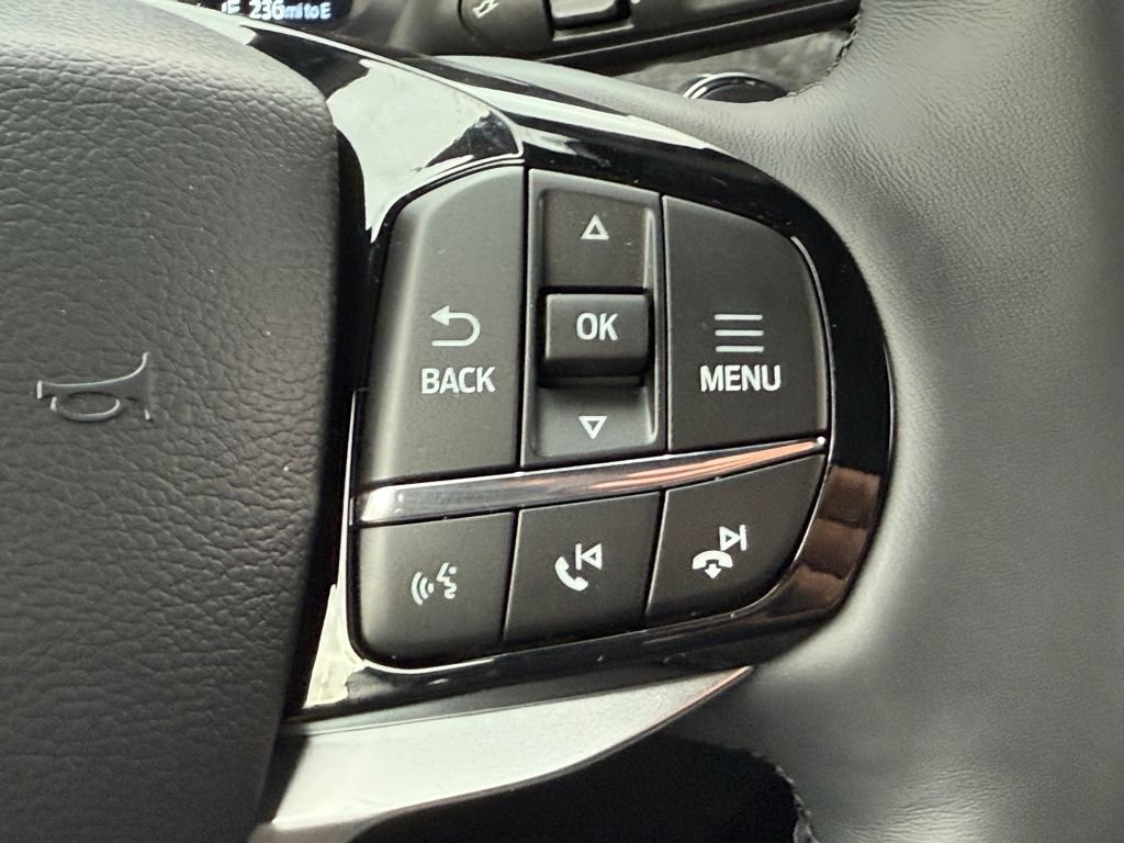 New 2026 Ford Explorer Platinum image 17