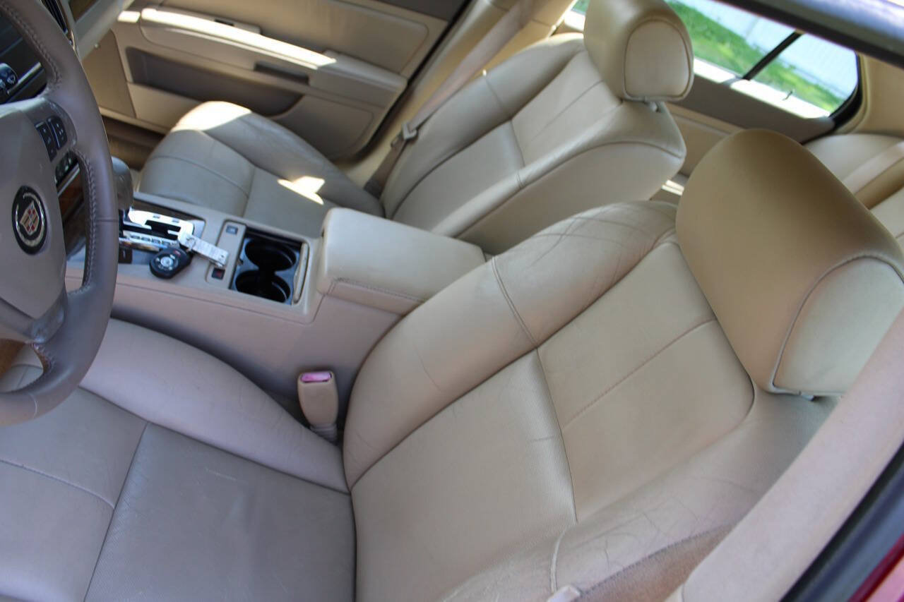 Used 2005 Cadillac STS w/ Preferred Equipment Group RWD image 17