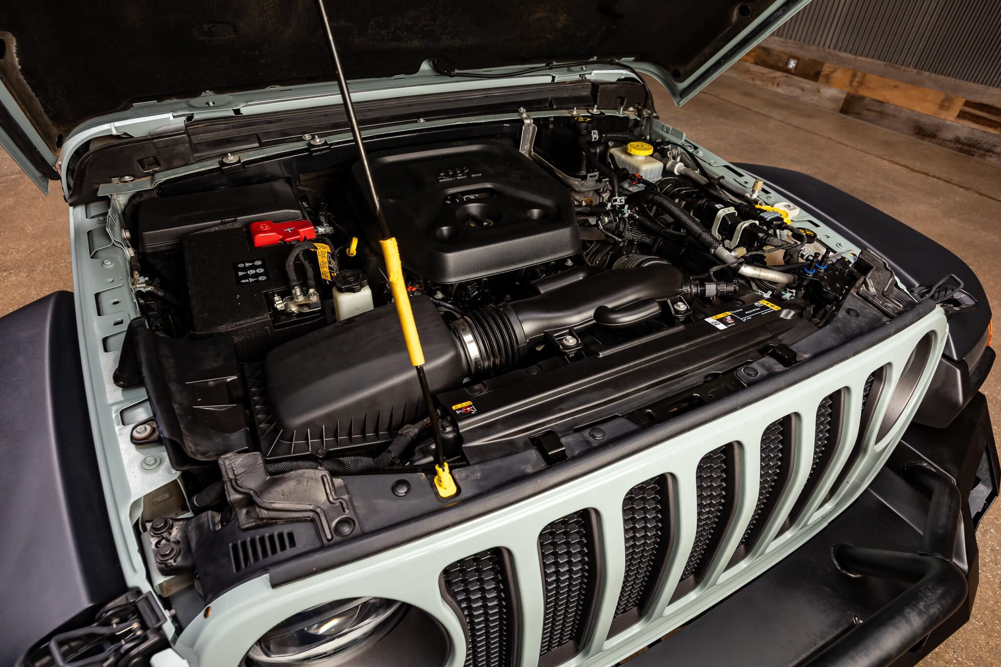 Used 2023 Jeep Wrangler Unlimited Rubicon w/ LED Lighting Group AWD/4WD image 37