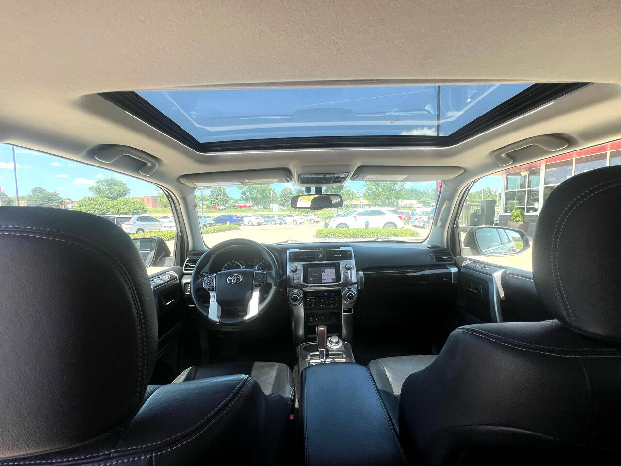 Used 2018 Toyota 4Runner SR5 image 10