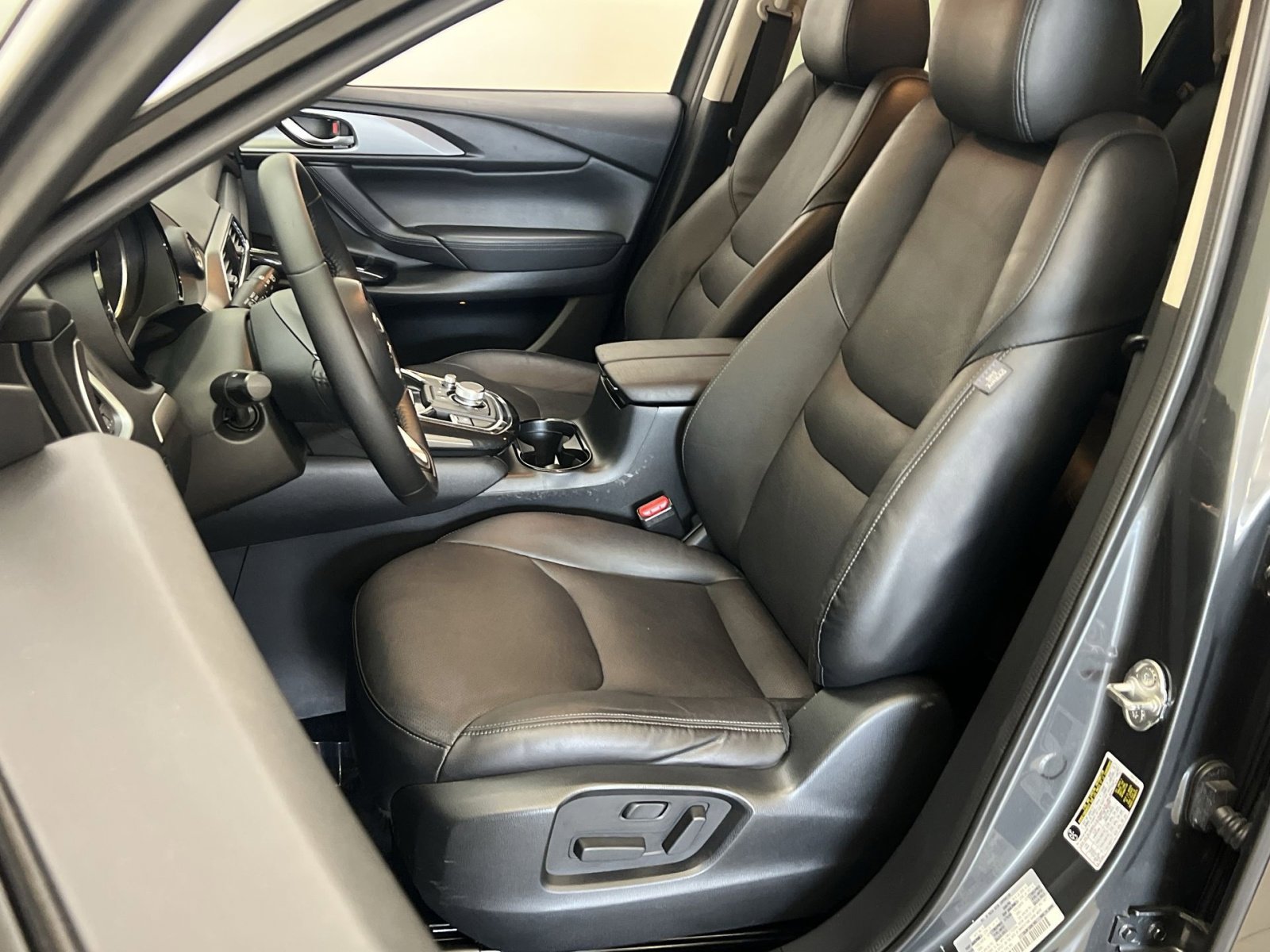 Used 2019 MAZDA CX-9 Touring AWD/4WD image 12