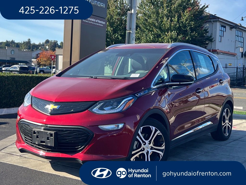 Used 2021 Chevrolet Bolt Premier w/ Infotainment Package FWD image 1
