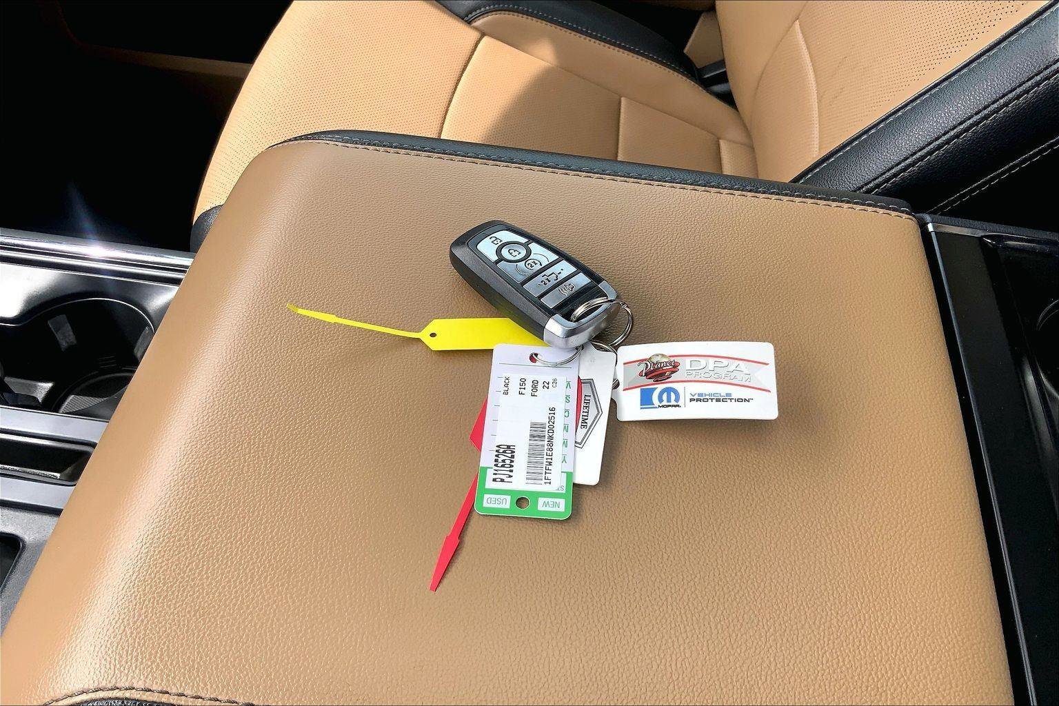 Used 2022 Ford F150 Lariat w/ Equipment Group 502A High image 12