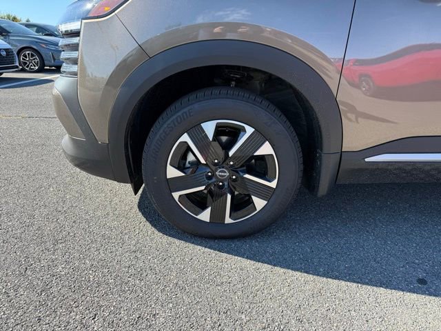 New 2026 Nissan Kicks SV w/ SV Premium Package image 9