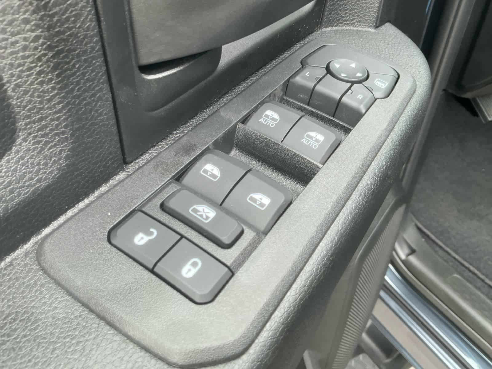 New 2026 RAM 3500 Tradesman AWD/4WD image 23