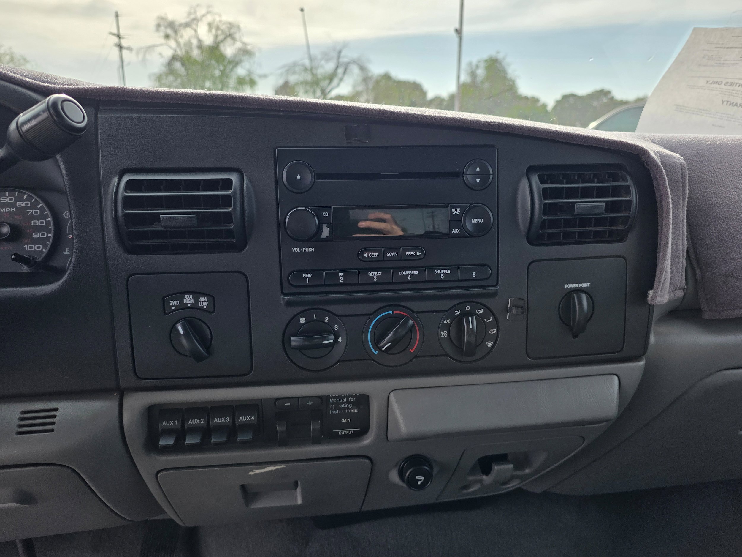 Used 2006 Ford F250 XLT image 17