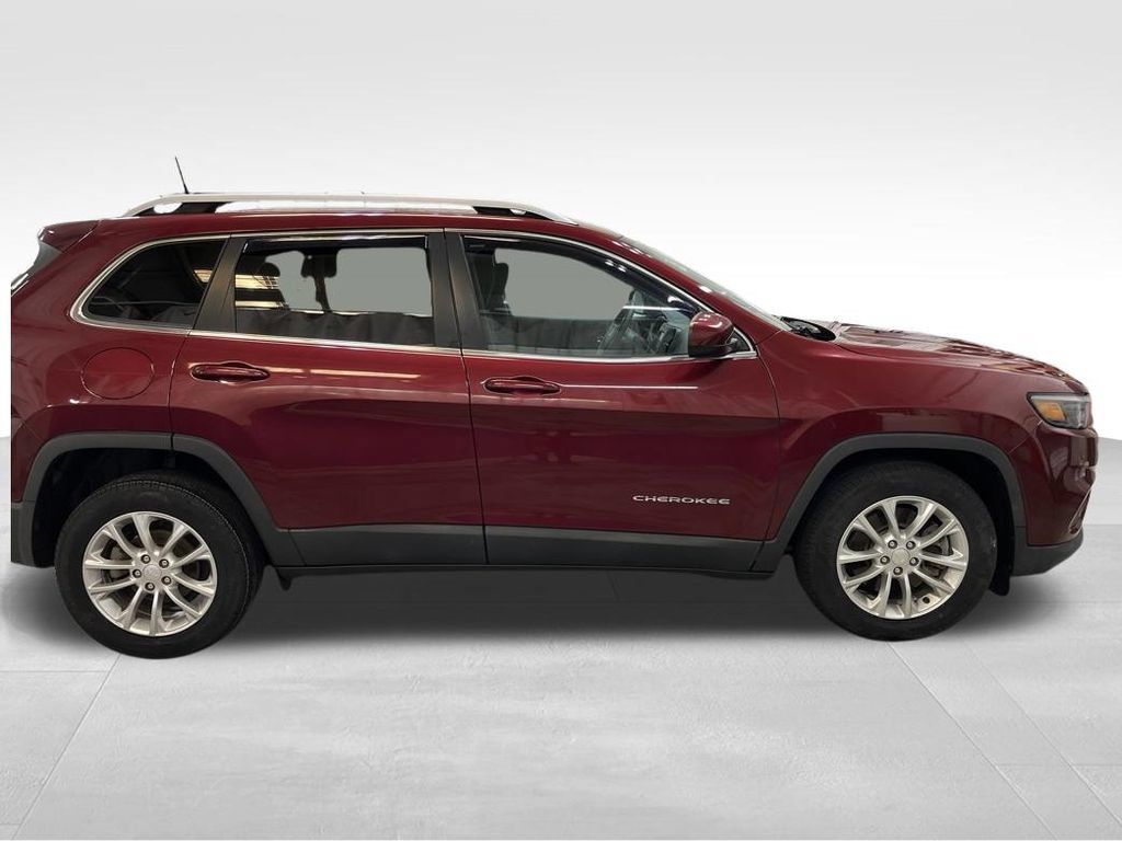 Used 2019 Jeep Cherokee Latitude w/ Popular Appearance Group FWD image 6