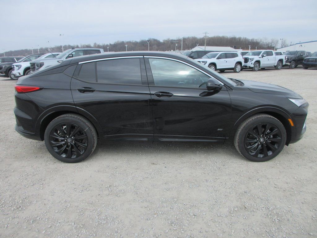 New 2026 Buick Envista Sport Touring w/ Convenience I Package image 3