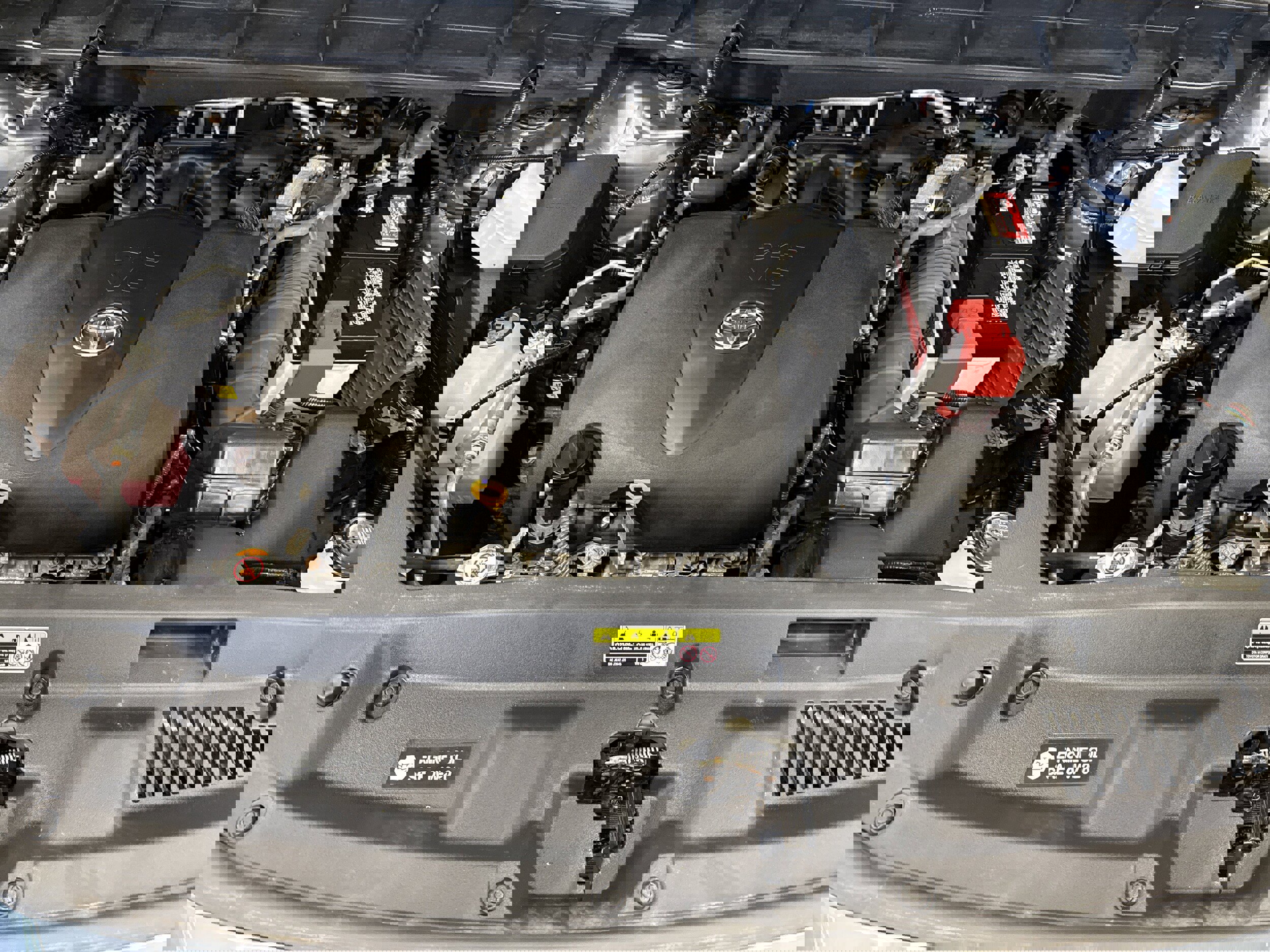 Used 2021 Toyota Highlander XLE image 14