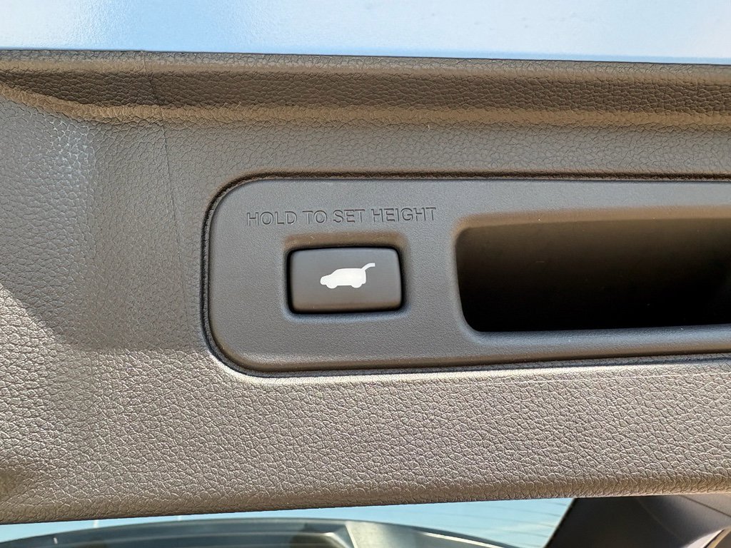 Certified 2025 Honda Pilot TrailSport image 34