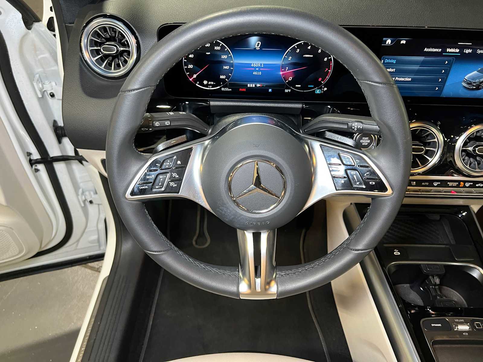 Certified 2025 Mercedes-Benz GLA 250 4MATIC image 26