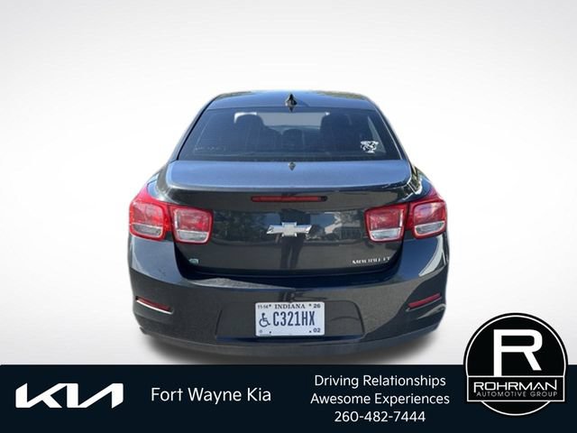Used 2015 Chevrolet Malibu LT w/ Leather Package FWD image 5